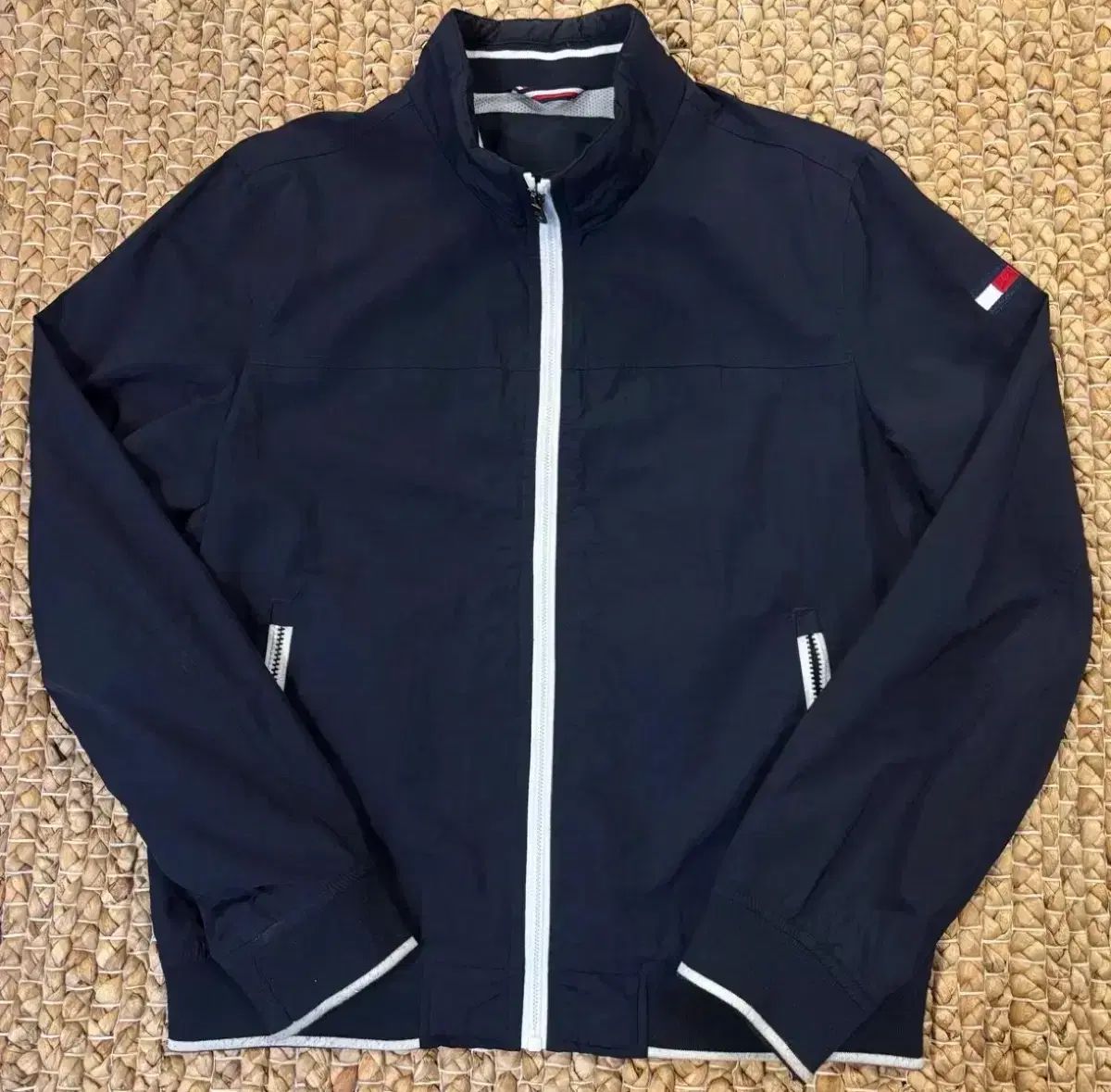 トミーヒルフィガー ナイロン ジャケット ㅎ5282