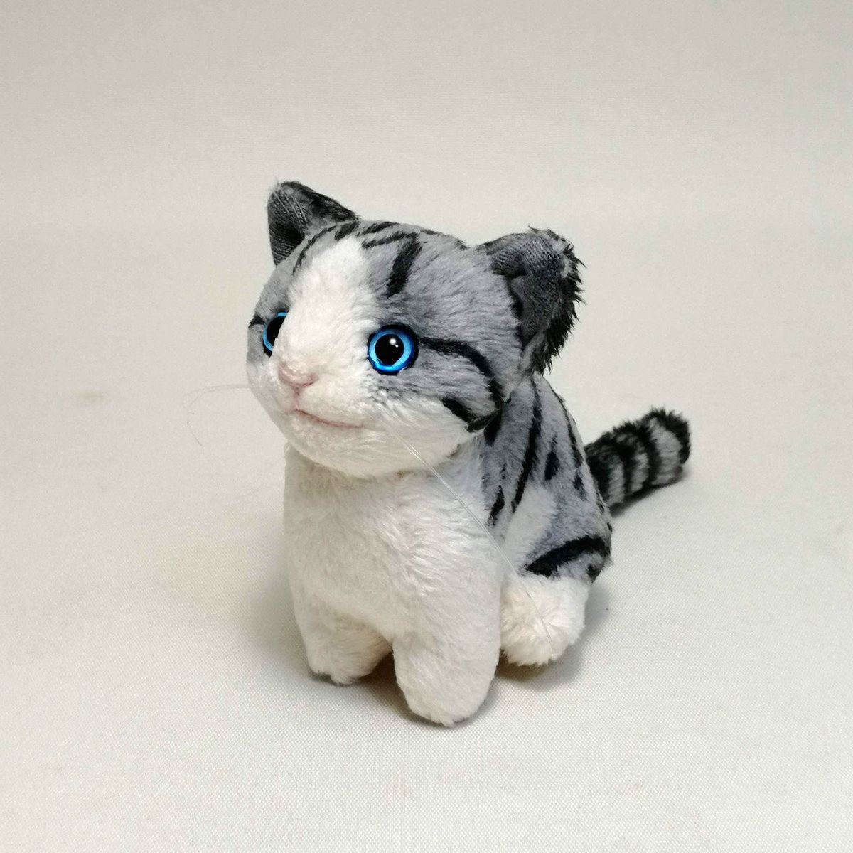 ブルーアイ ハンドメイド