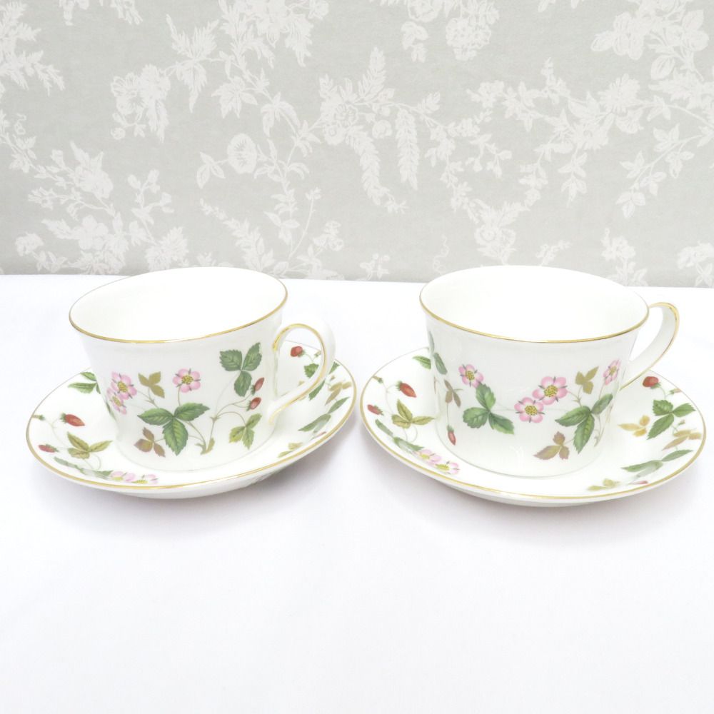 ウエッジウッド WILD ワイルドストロベリー カップ＆ソーサー デルフィ ティーカップ 2客セット ペア 箱有 ♥