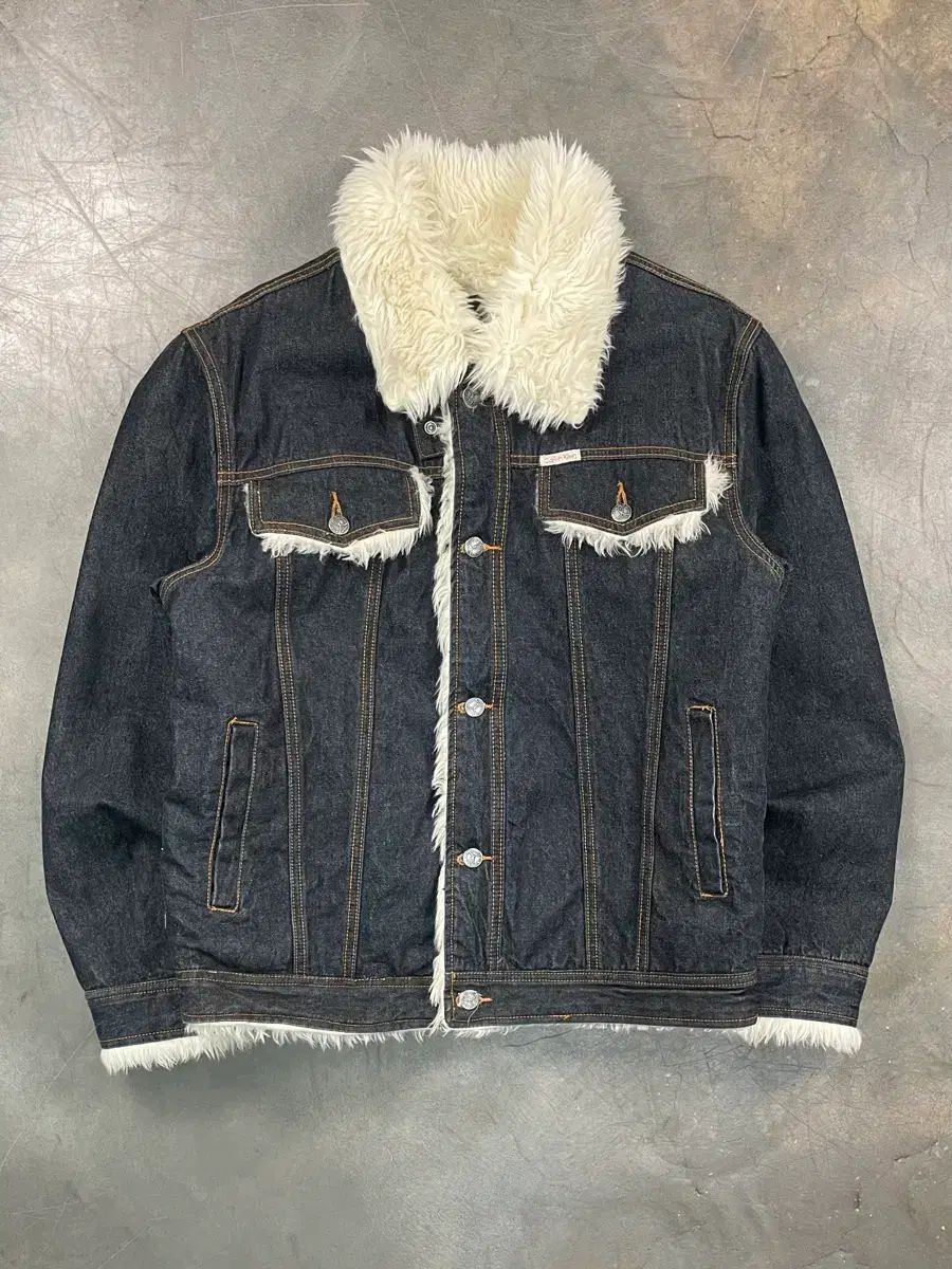 Calvin Klein シェルパ トラッカー ジャケット