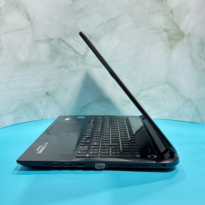 バッテリ大容量◎4世代Core i5【オフィス付】メモリ8GB☆爆速SSD搭載