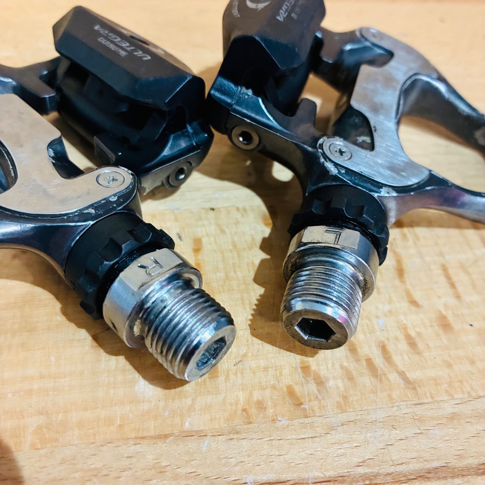 中古品】 シマノ アルテグラ PD-6700 SPD-SL ビンディングペダル