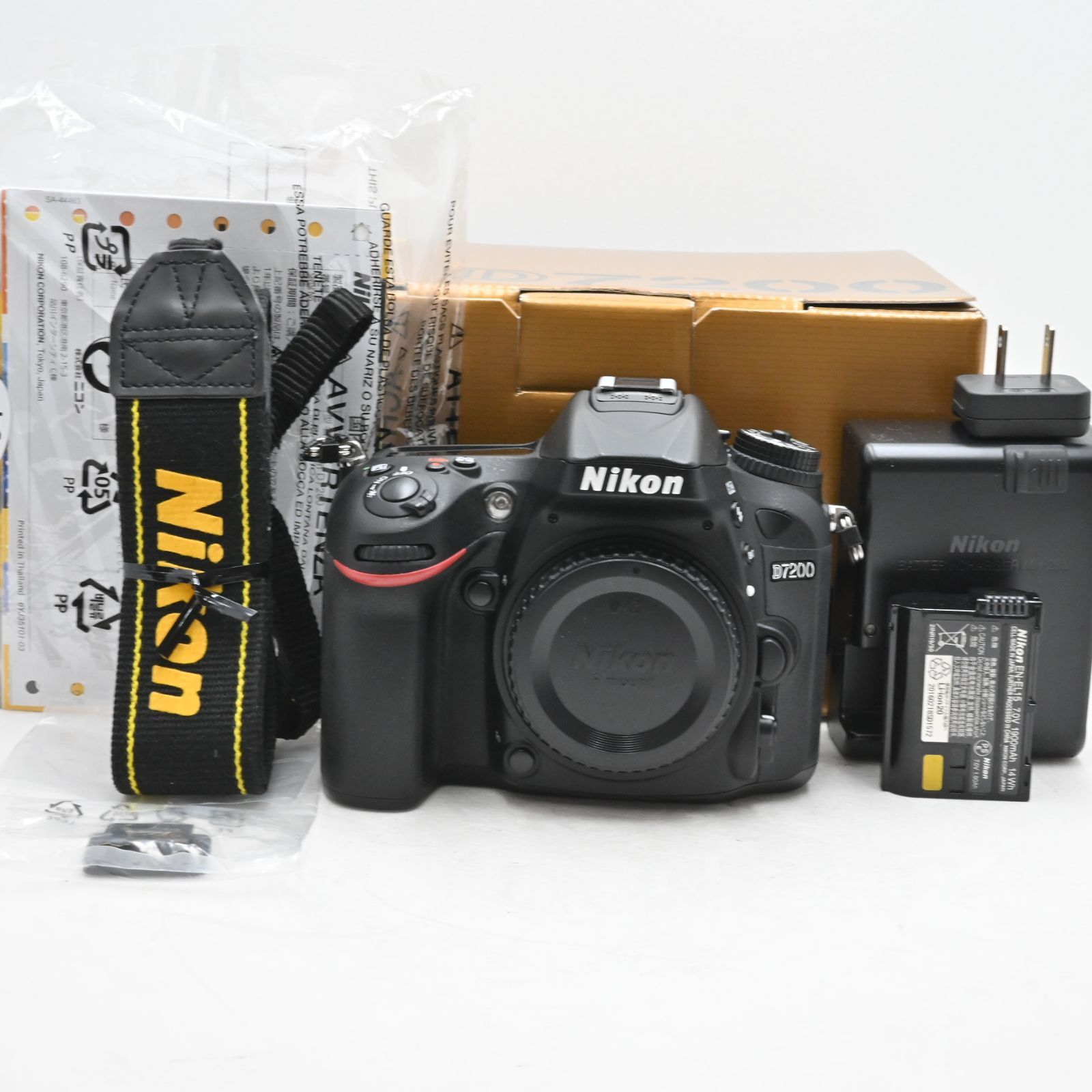 シャッター回数『6621』Nikon デジタル一眼レフカメラ D7200 - メルカリ