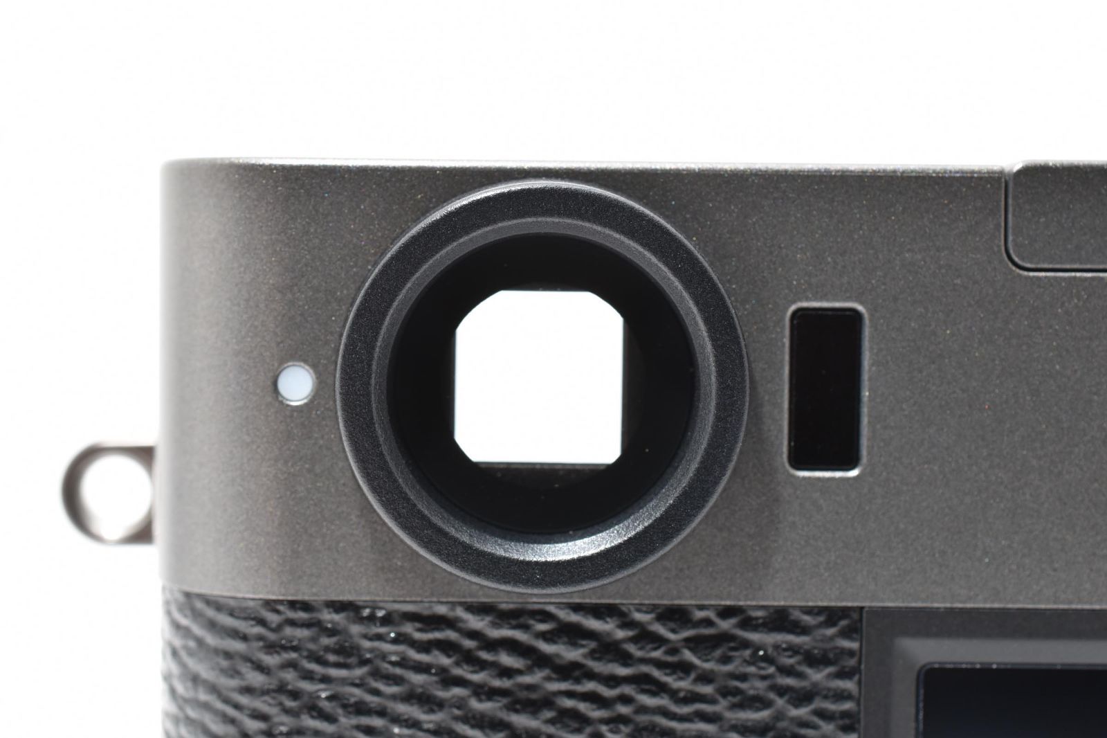 チャコールシルバー