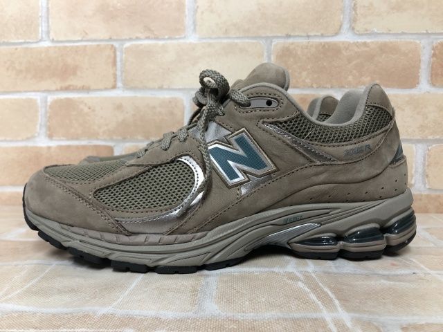 箱有 Balance ニュー ンス U 2002 R スニーカー ブラウン US 10