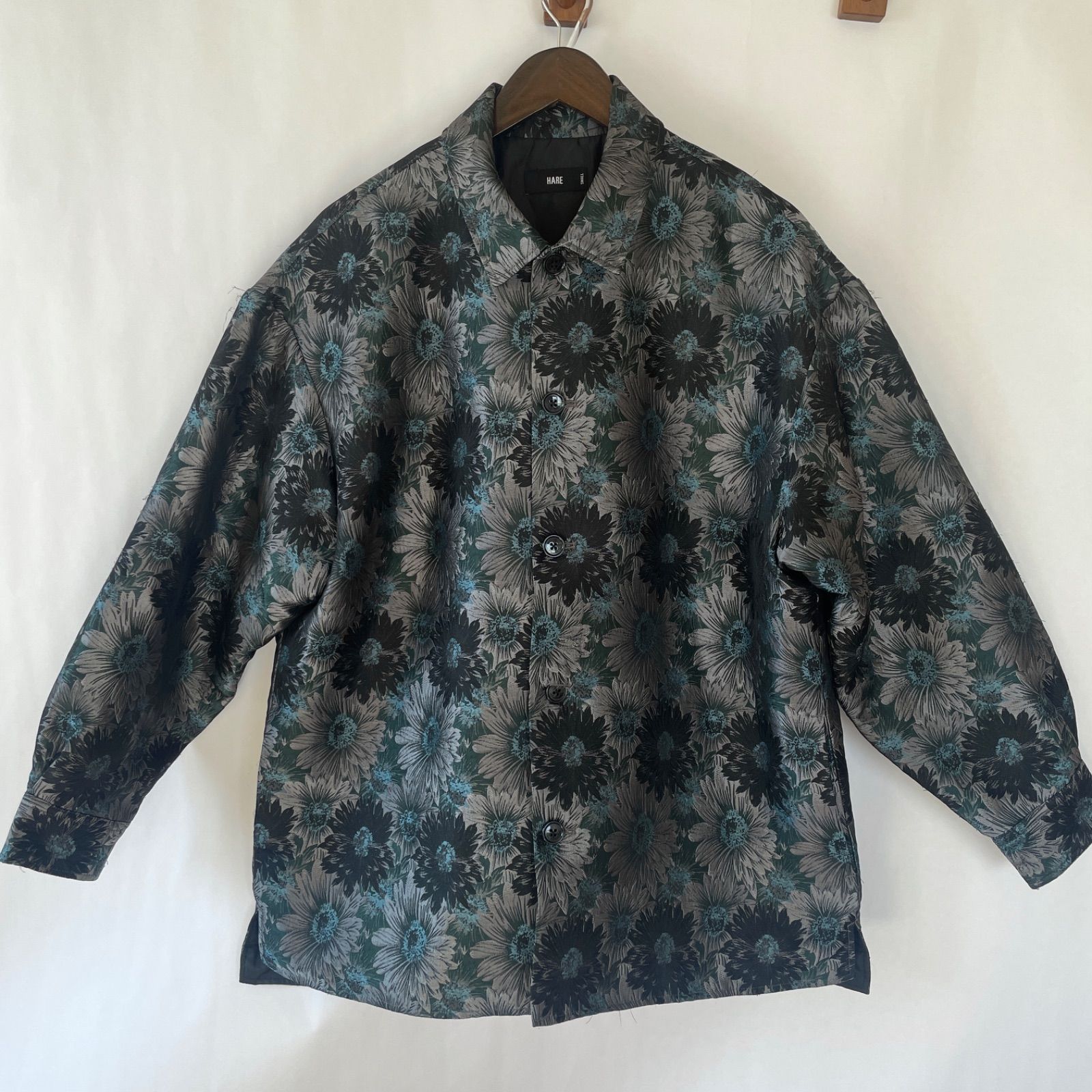 美品】HARE ハレ メンズ ダークフラワーナカワタジャガードシャツ S 