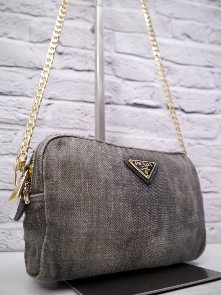 ◆PRADA プラダ CANAPA カナパ ヴィンテージ加工 クロスボディ チェーンストラップ ブラックデニム ショルダー カメラ バッグ ポーチ 黒x金