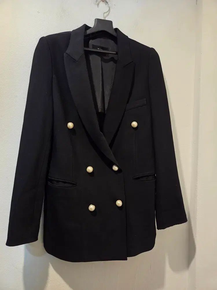 タイム パール ボタン ブラック ダブル ジャケット