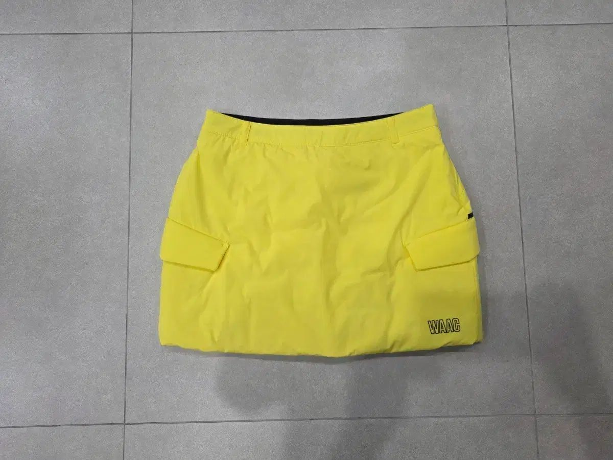 ゴルフスカート イエロー WAAC ワック WAAC グースダウン ゴルフ スカート - メルカリ