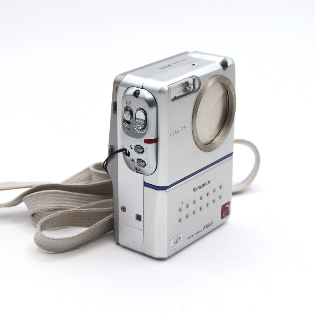 FUJIFILM FINEPIX M603 コンパクトデジタルカメラ 知らんやつほど高騰中。FinePix M603、なぜ君は10万円もするのか｜けいふ