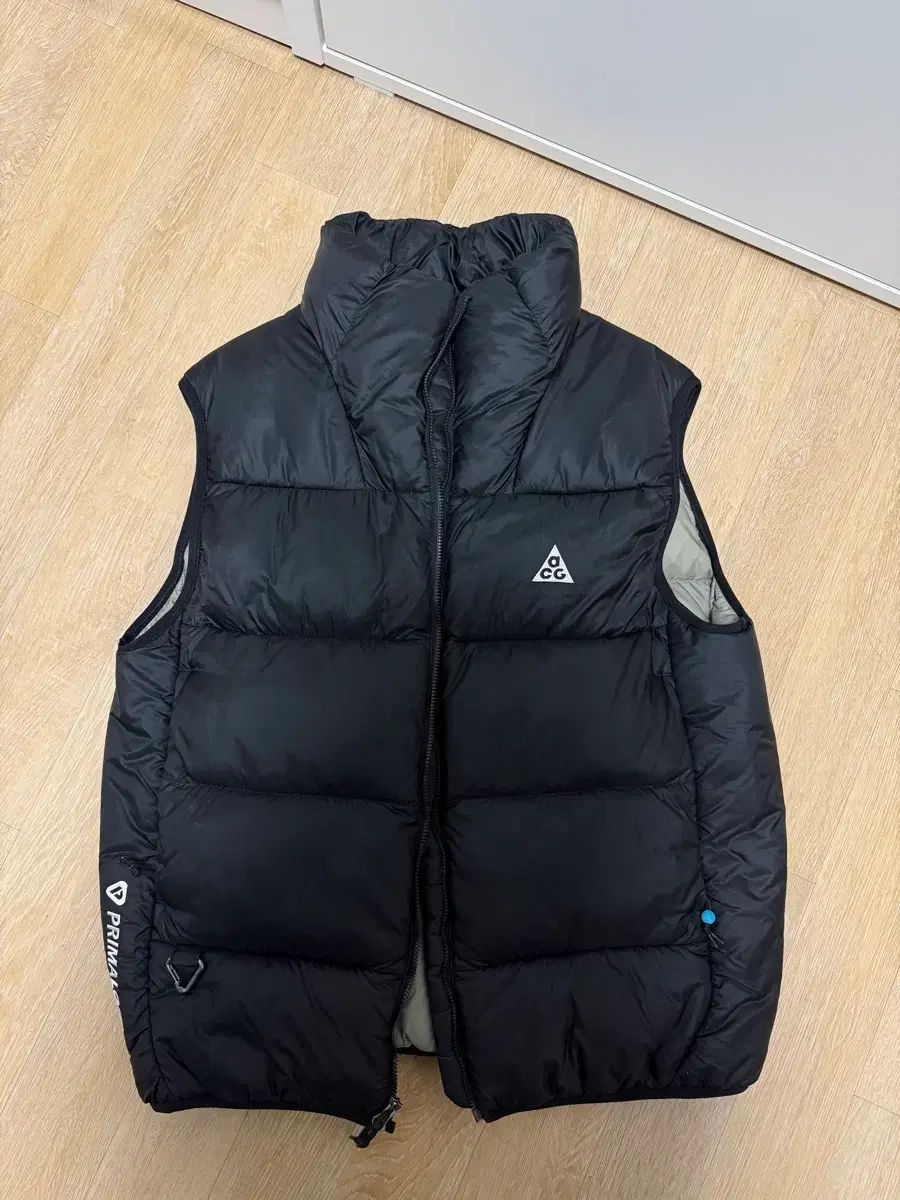 S NIKE ACG ルナ レイク ファー パファージャケット ベスト ブラック - アジア