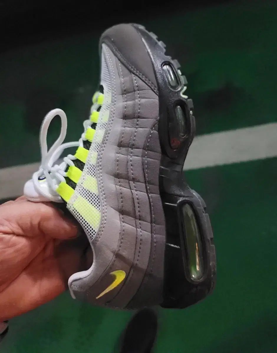  ナイキ エアマックス 95 OG ネオン 2015 スニーカー 靴