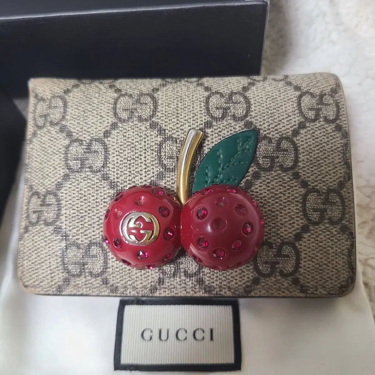 フルセット グッチ さくらんぼ 財布