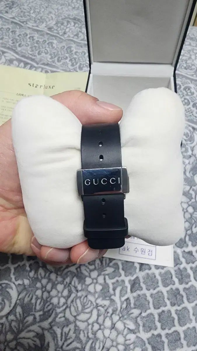  <プレゼント ドリーム> グッチ キングスネーク DIVE ラバー バンド ウォッチ 腕時計(クォーツ) 腕時計(アナログ)