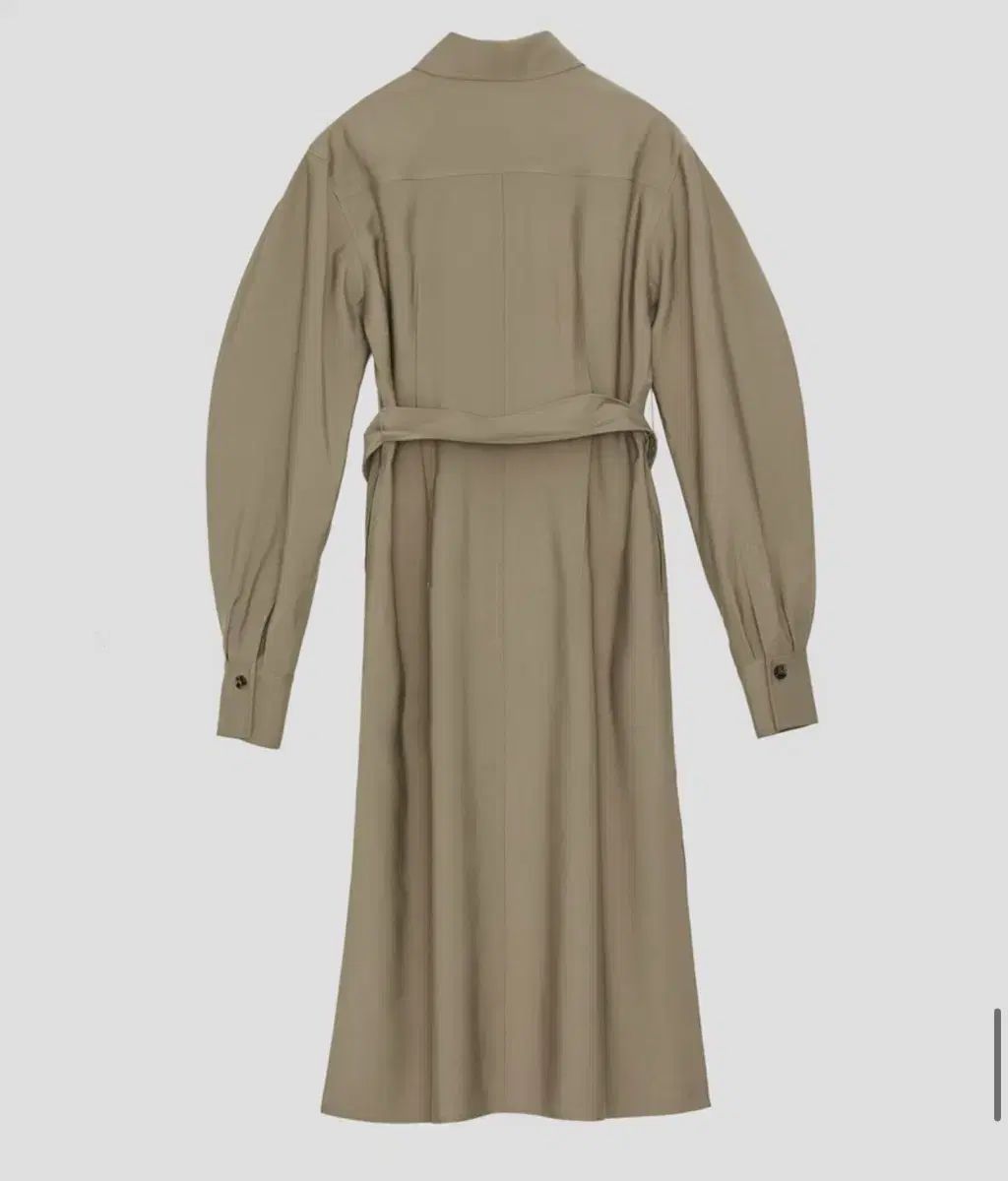 レクトONE PIECEシャツ カーキ XS