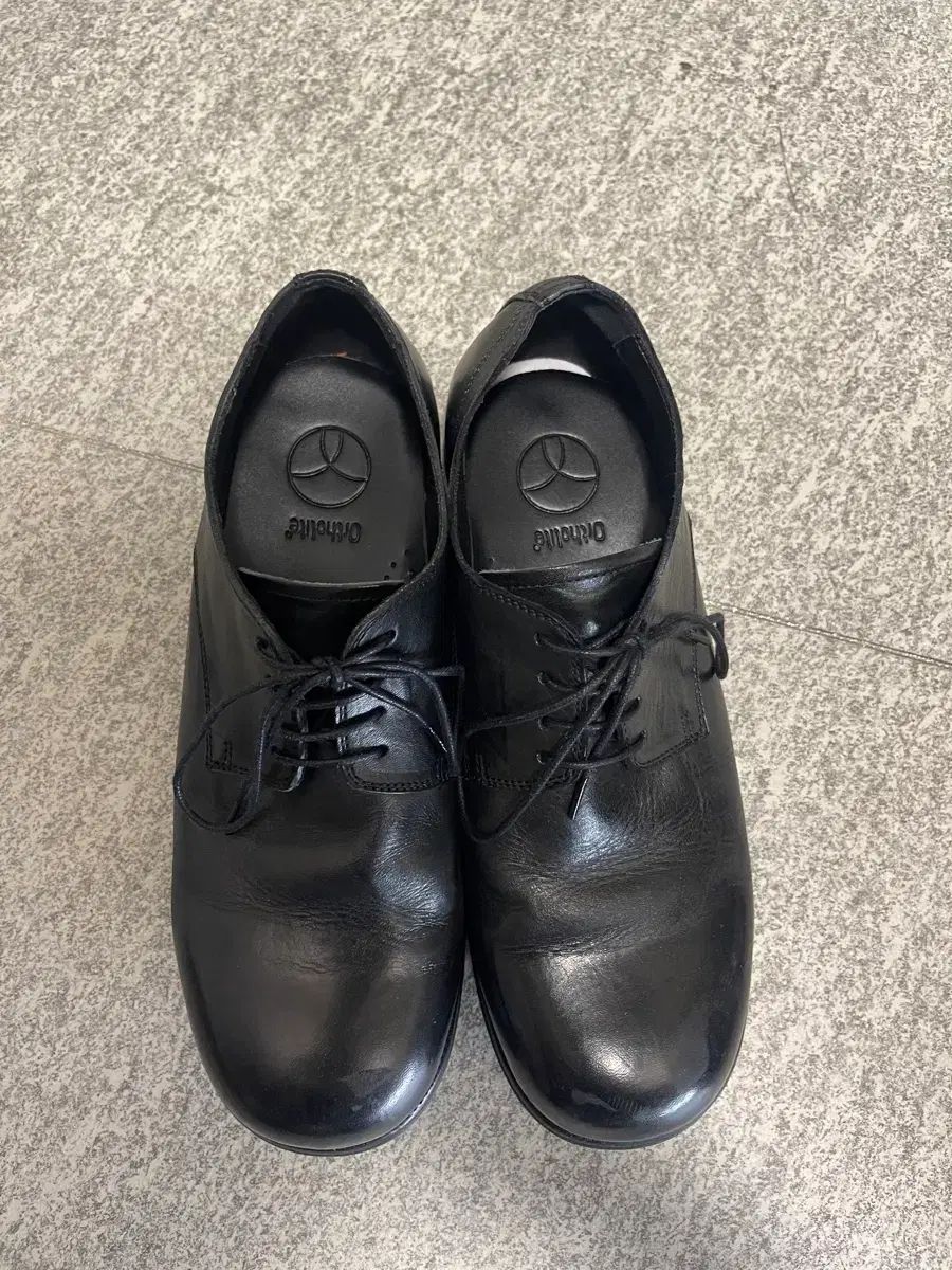 YASE ウッド THE B シューズ ホースハイド ブラック