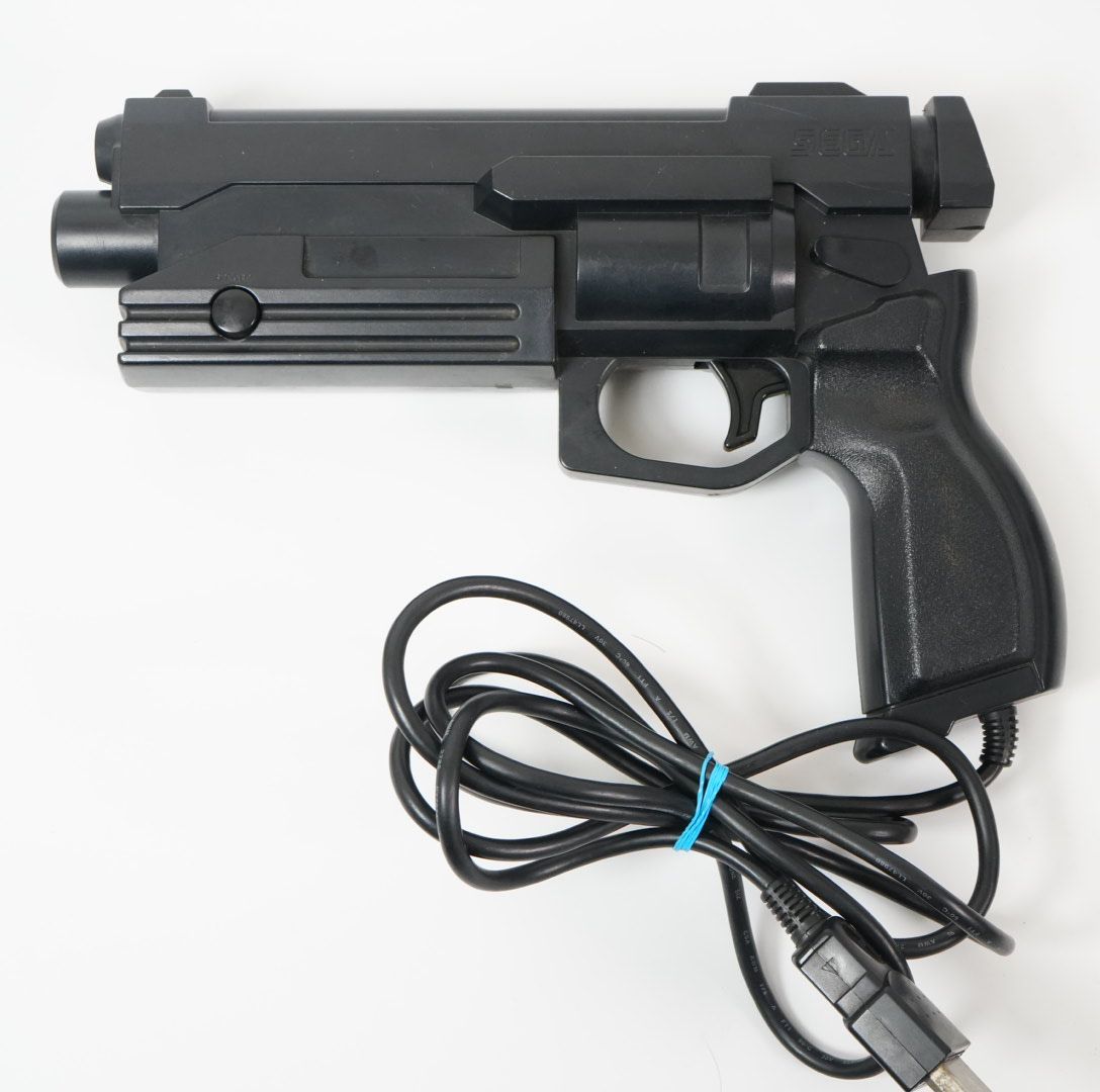 セガサターンバーチャガンHSS-0122未使用に近い中古商品の出品です❣ セガ サターン バーチャガン HSS-0122 4個セット - メルカリ