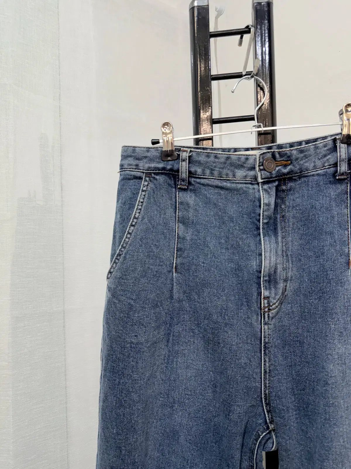 中古品】DIESEL ディーゼル WIDEE-NE-F DAMAGE DENIM PANTS 0684U 