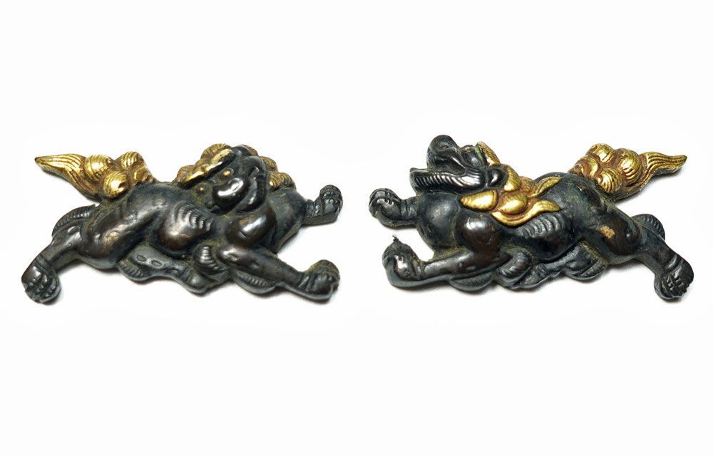 時代本歌 赤銅地容彫唐獅子図目貫 無銘 高肉彫 毛彫 金色絵 細密金工 刀装具 拵 外装 日本刀 SDA