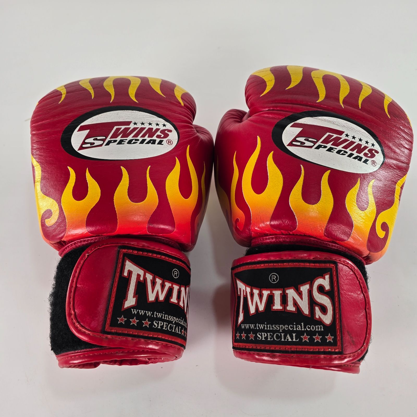 TWINS SPECIAL ボクシンググローブ 14oz ホワイト twins ボクシング