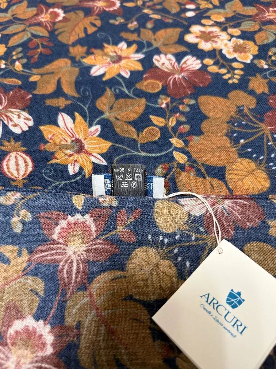 アキュリー ウールスカーフ