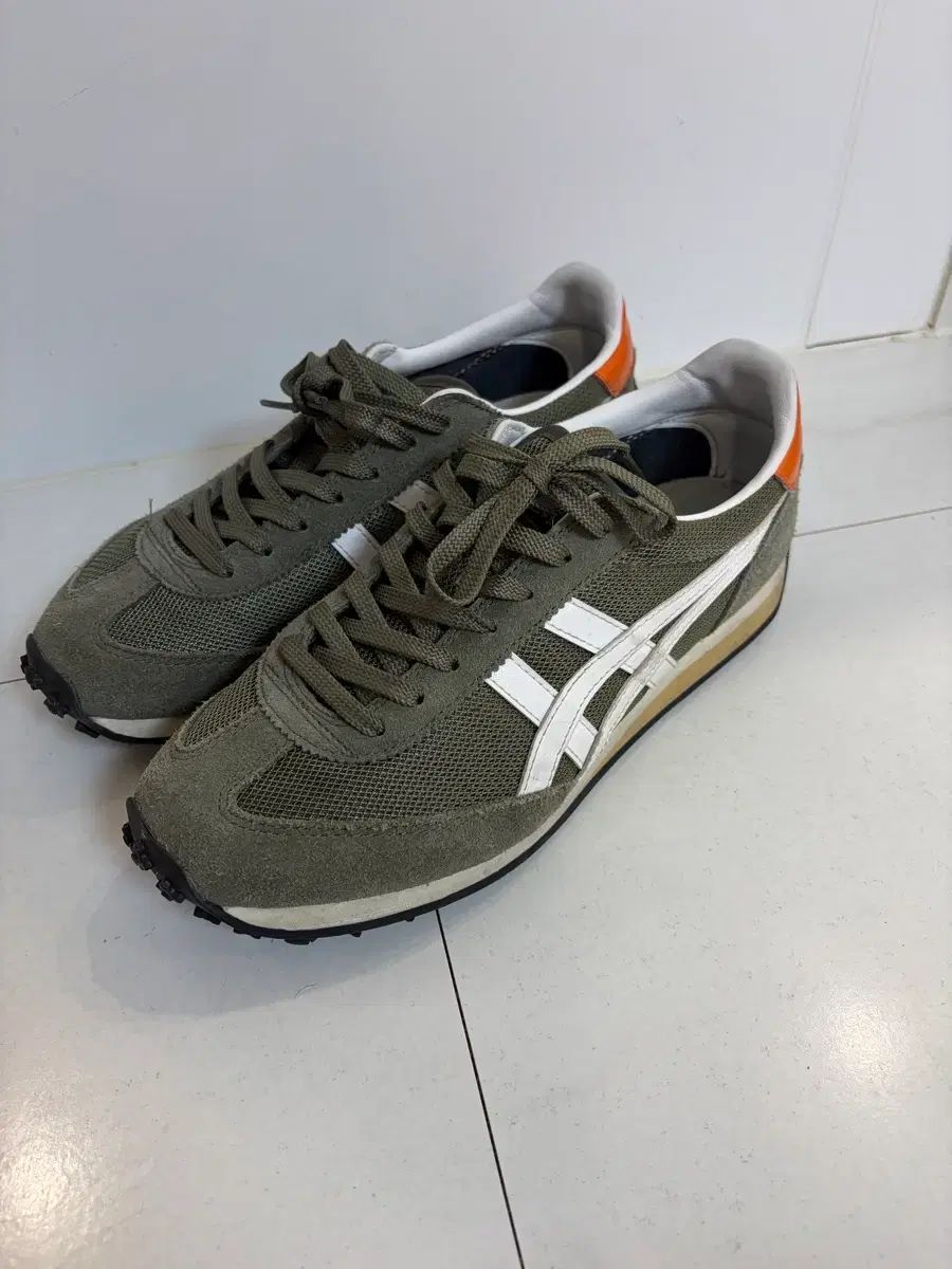 オニツカタイガー edr 78 カーキ 250