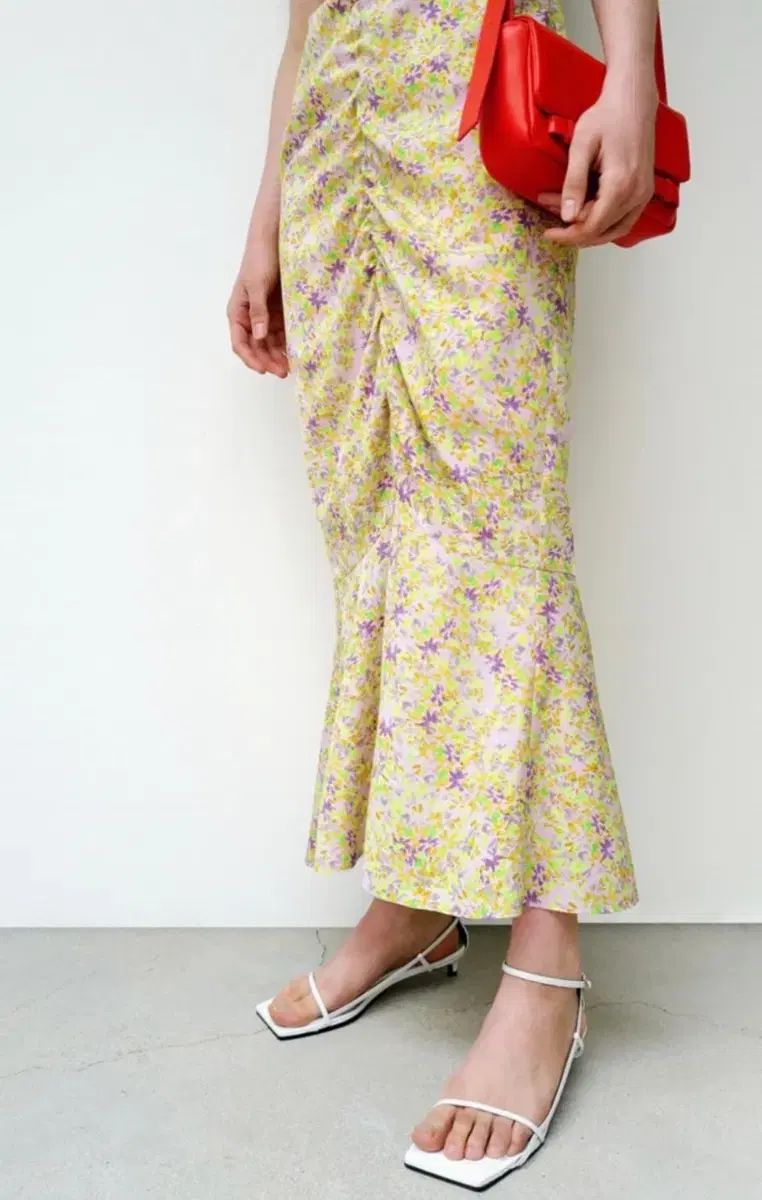 オルフローラル シャーリング