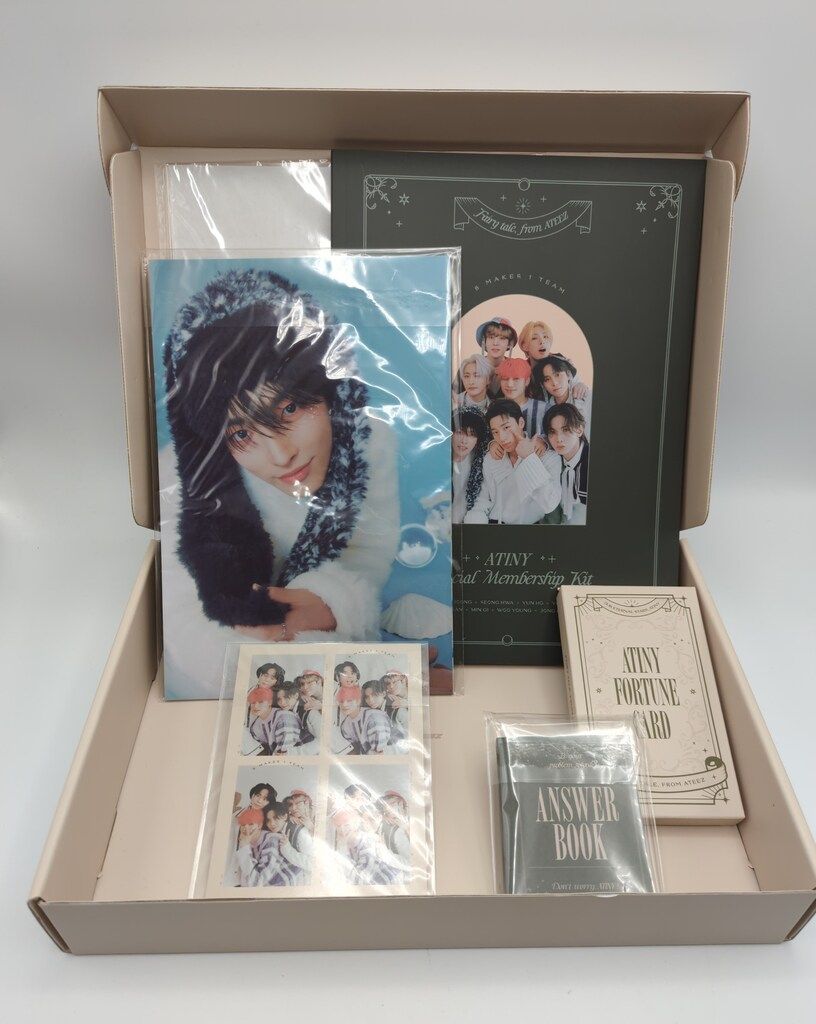 ATEEZ 4期 キット 未開封 ATEEZ 4期 キット 未開封 ATEEZ 4rd Membership Fan Club KIT Full