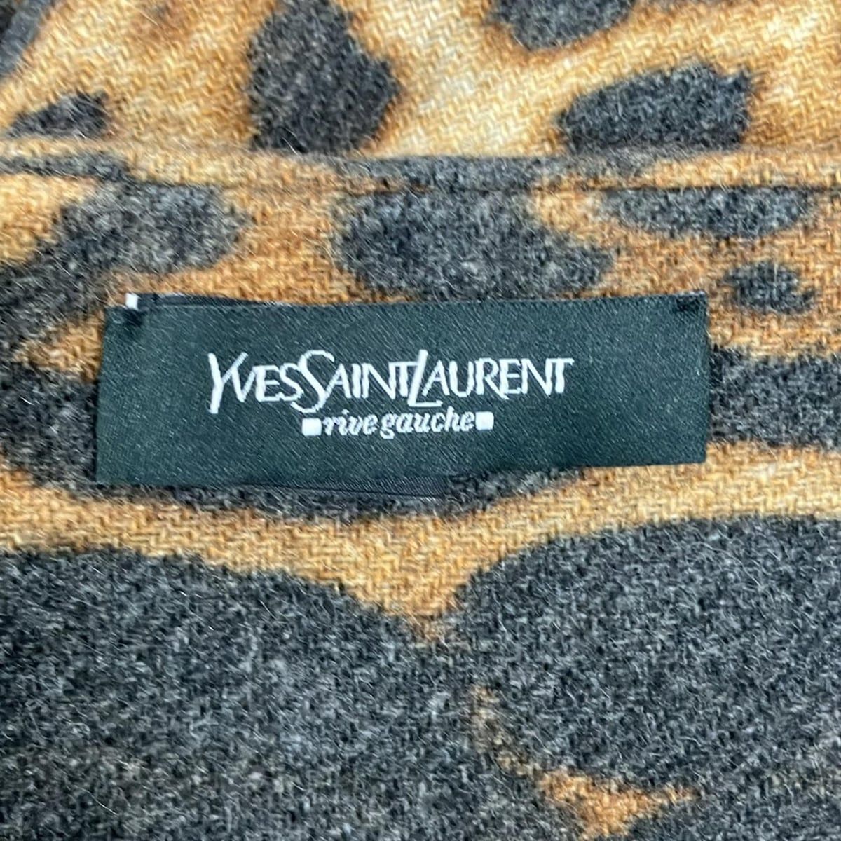 【美品】YVES SAINT LAURENT ローゲージマフラー ピラーティ期 YvesSaintLaurent rivegauche (YSL)(イヴサンローランリヴゴーシュ