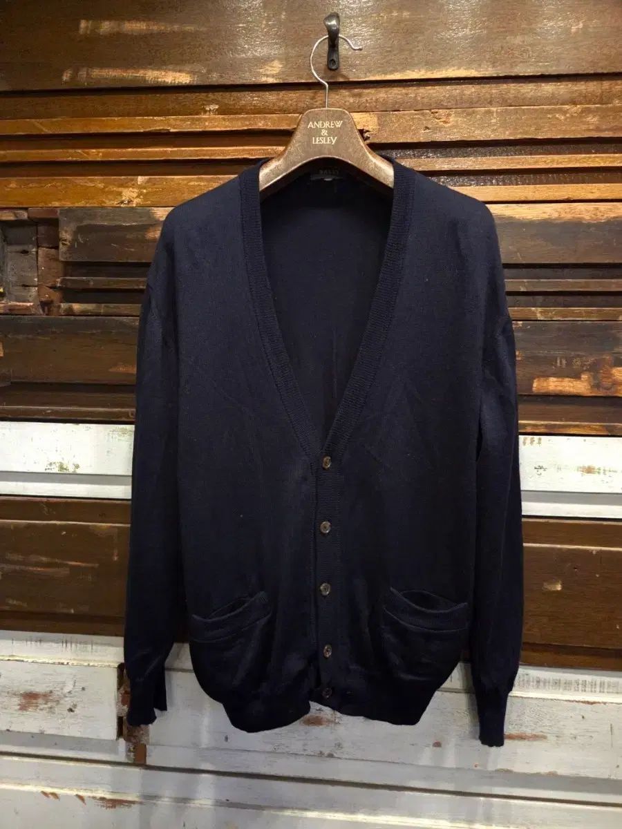 バリー メリノウール カーディガン