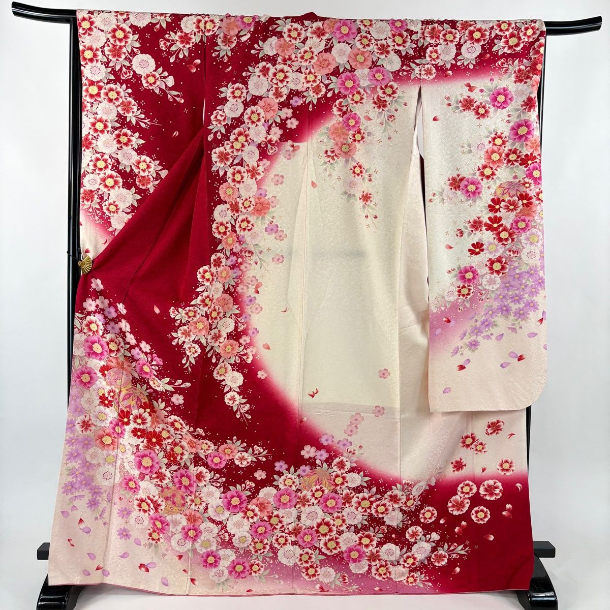 振袖 身丈171.5 cm 裄丈67.5 L 袷 手鞠 桜 銀通し 金糸 赤 正絹 秀品