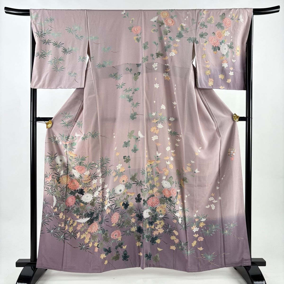 訪問着 身丈160 cm 裄丈66 M 袷 やまと 落款 菊 若松 ぼかし 薄紫 正絹 秀品