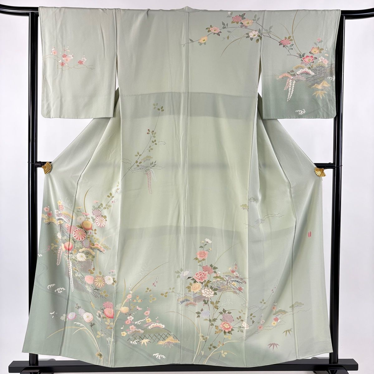 訪問着 身丈155.5 cm 裄丈64 M 袷 落款 菊 松竹梅 金彩 ぼかし 薄緑 正絹 秀品