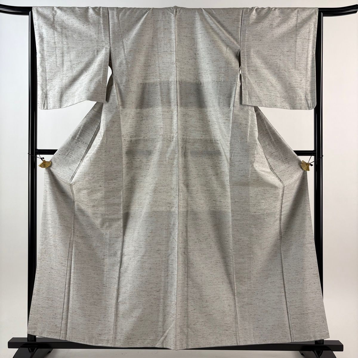 紬 身丈158.5 cm 裄丈64.5 M 袷 背抜き 灰色 正絹 秀品