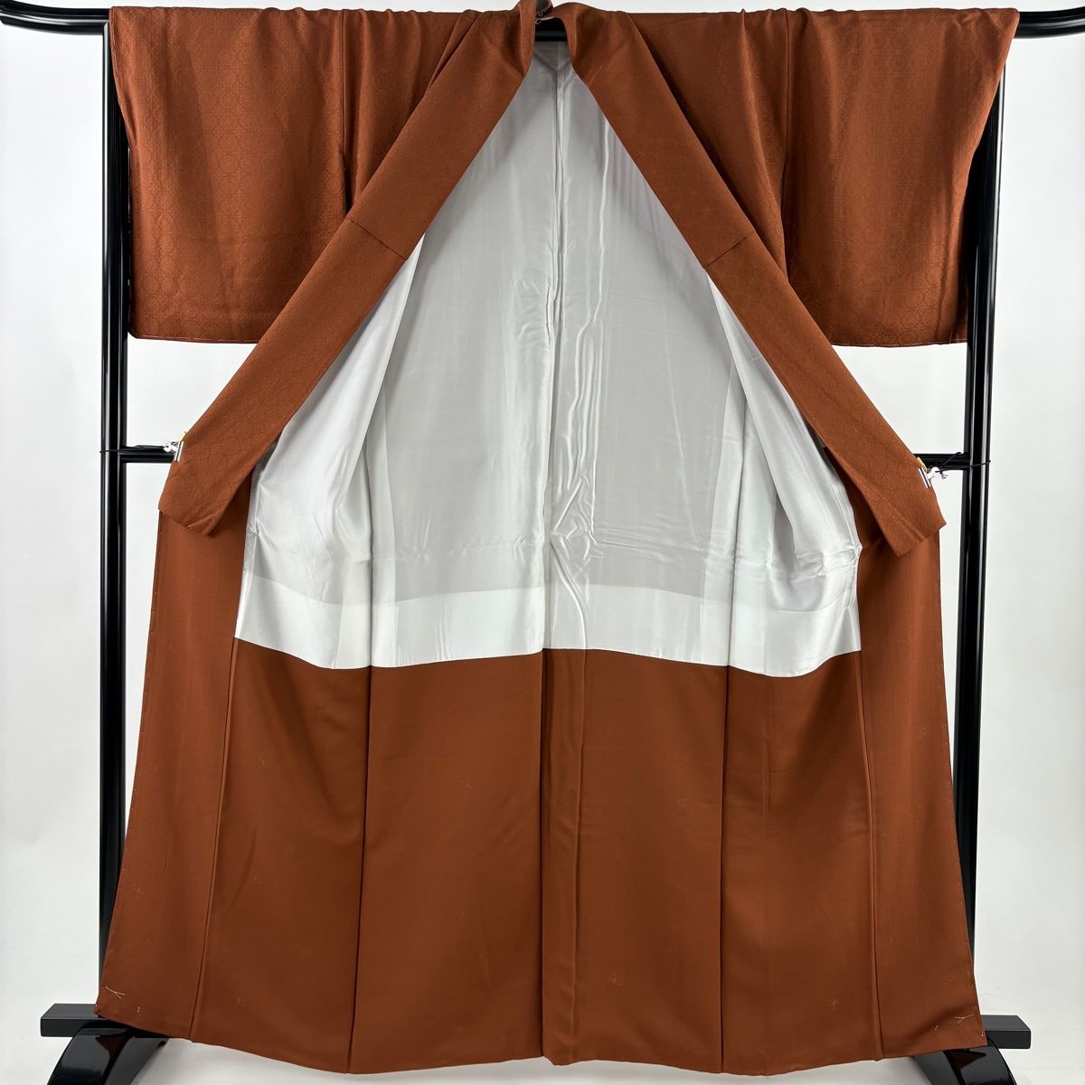  小紋 身丈161.5 cm 裄丈69 L 袷 地紋 赤茶 正絹 秀品 一つ紋 小紋 着物