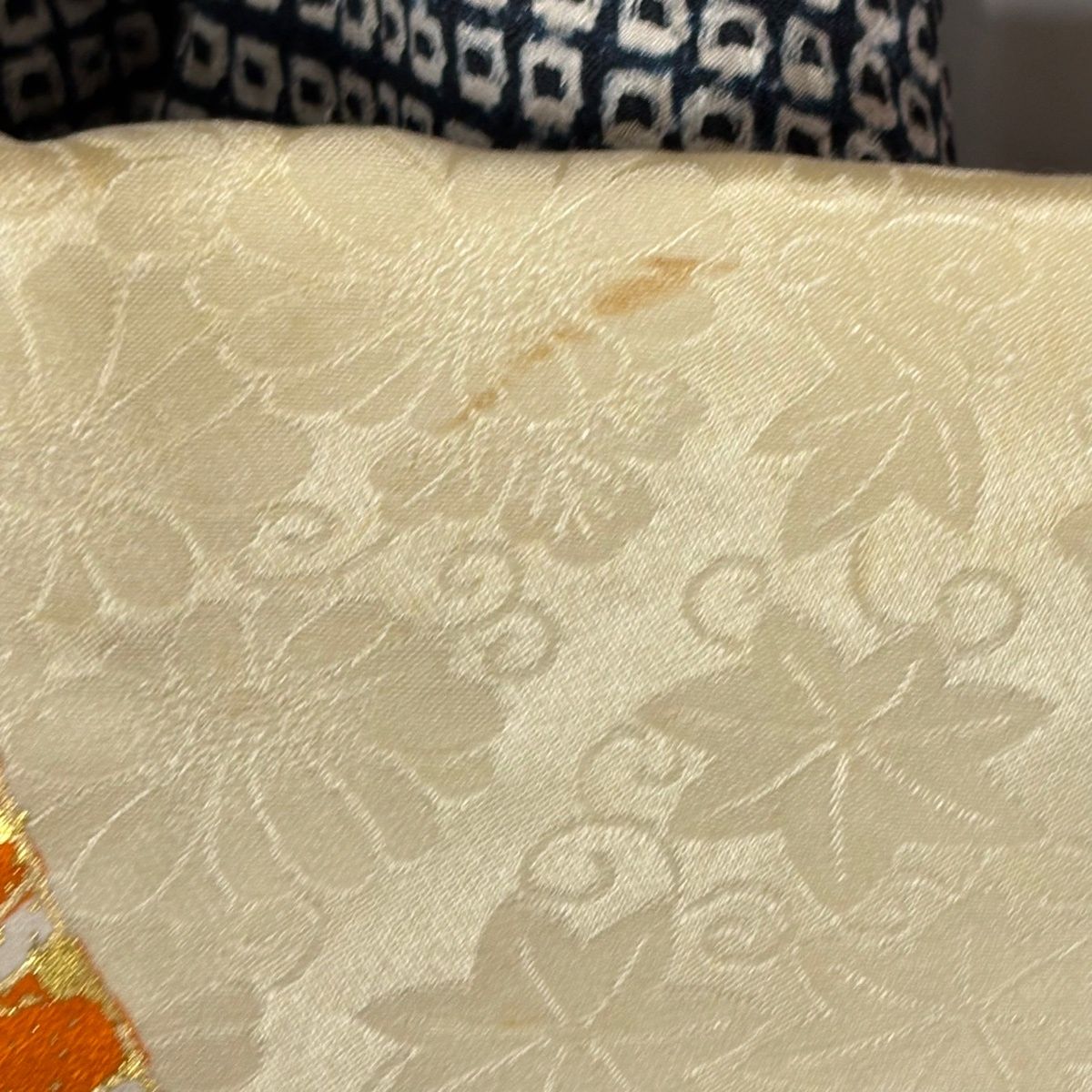  振袖 身丈158.5 cm 裄丈63 S 袷 短冊 菊 絞り 金糸 黒 正絹 秀品 振袖 着物