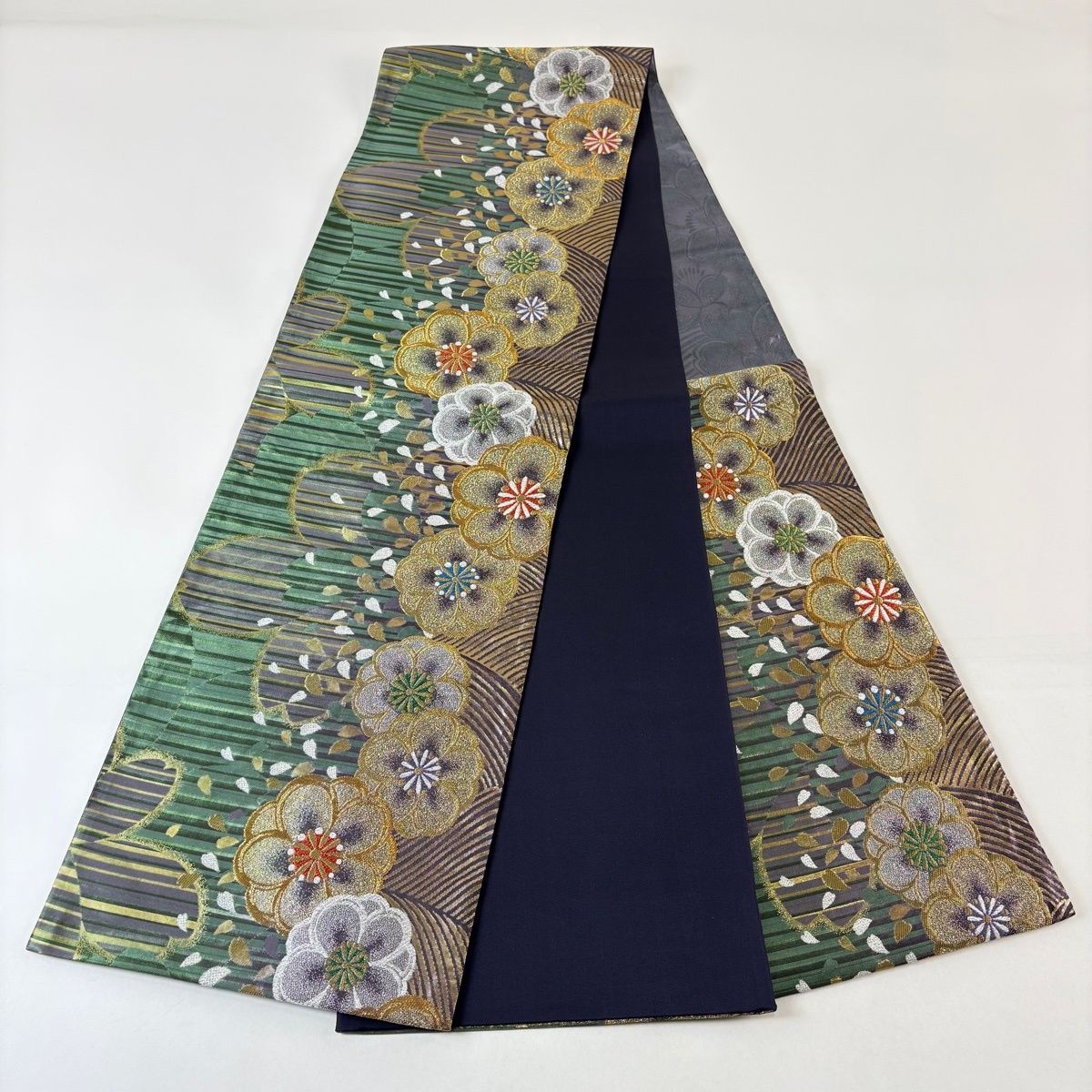  袋帯 秀品 桜 花びら 金糸 箔 緑 六通 正絹 袋帯 帯