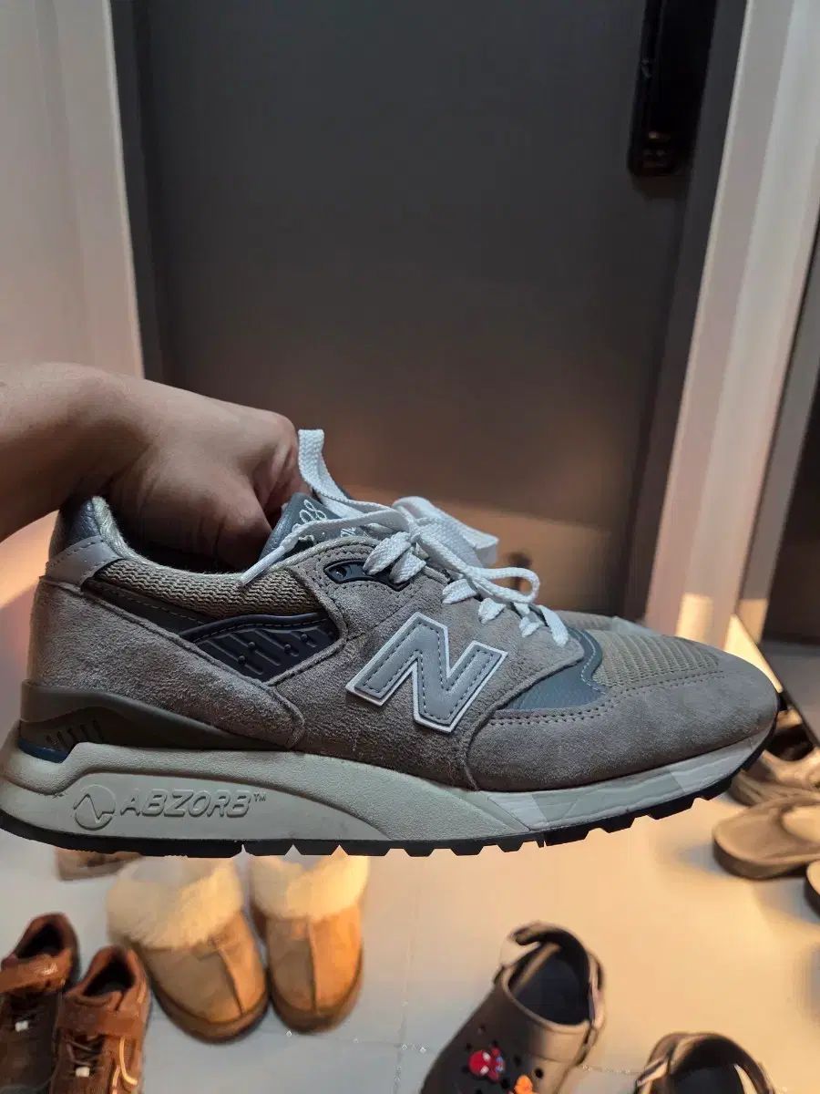 ニュー ンス 998 グレー シルバー 260 サイズ usa