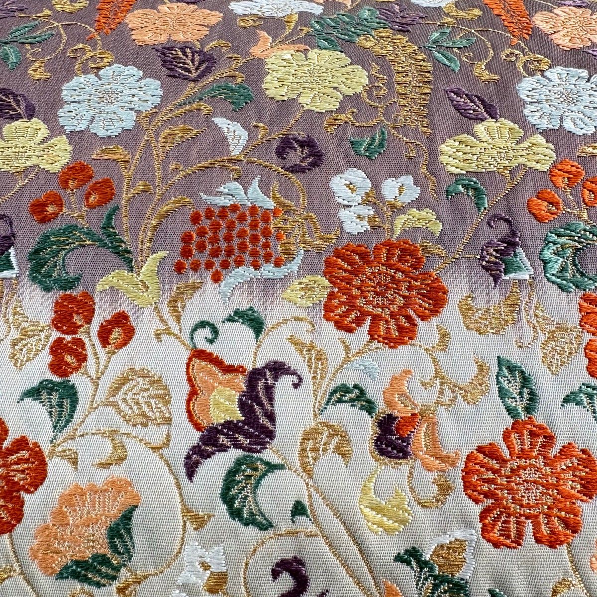 袋帯 秀品 花唐草 段縞 金糸 ベージュ 六通 正絹