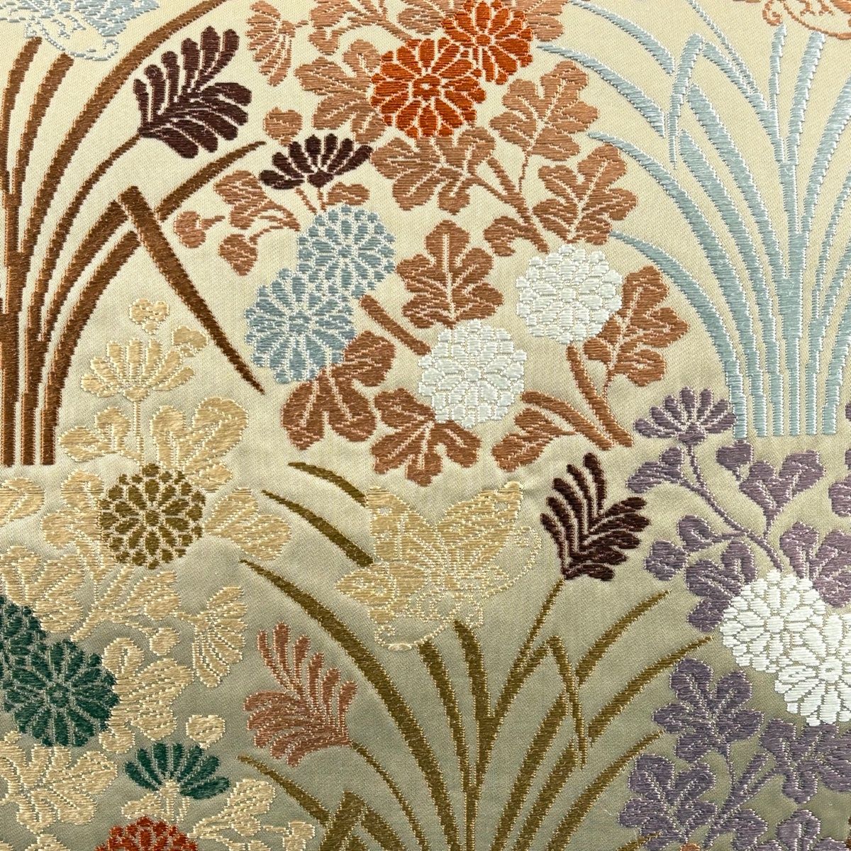 袋帯 秀品 草花 蝶 刺繍 灰茶 六通 正絹