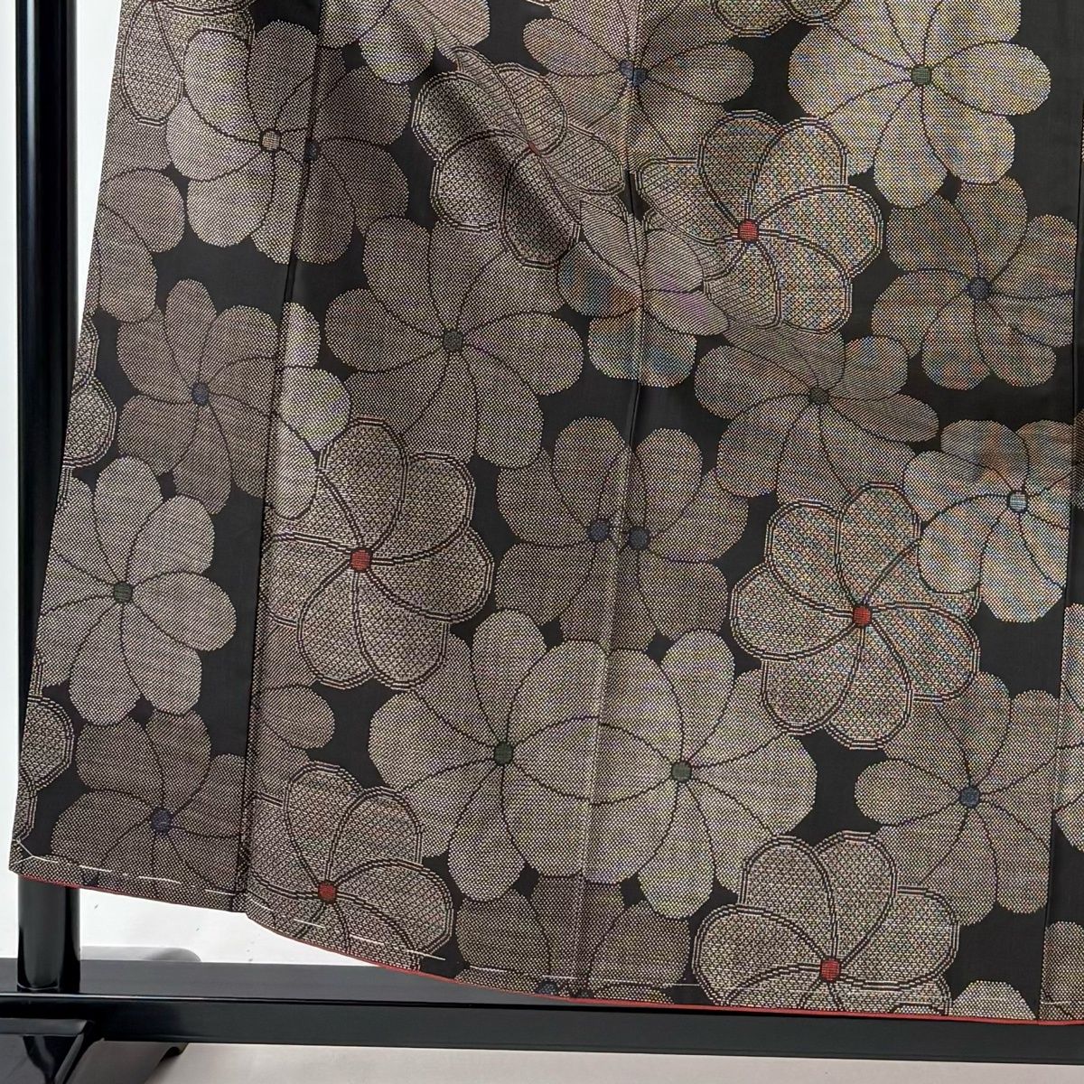 紬 身丈158 cm 裄丈65.5 M 袷 花 絣柄 墨色 正絹 秀品