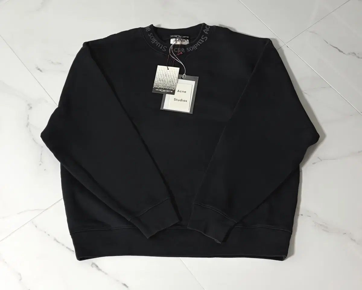 Acne Studios ネックロゴスウェット 【公式通販】