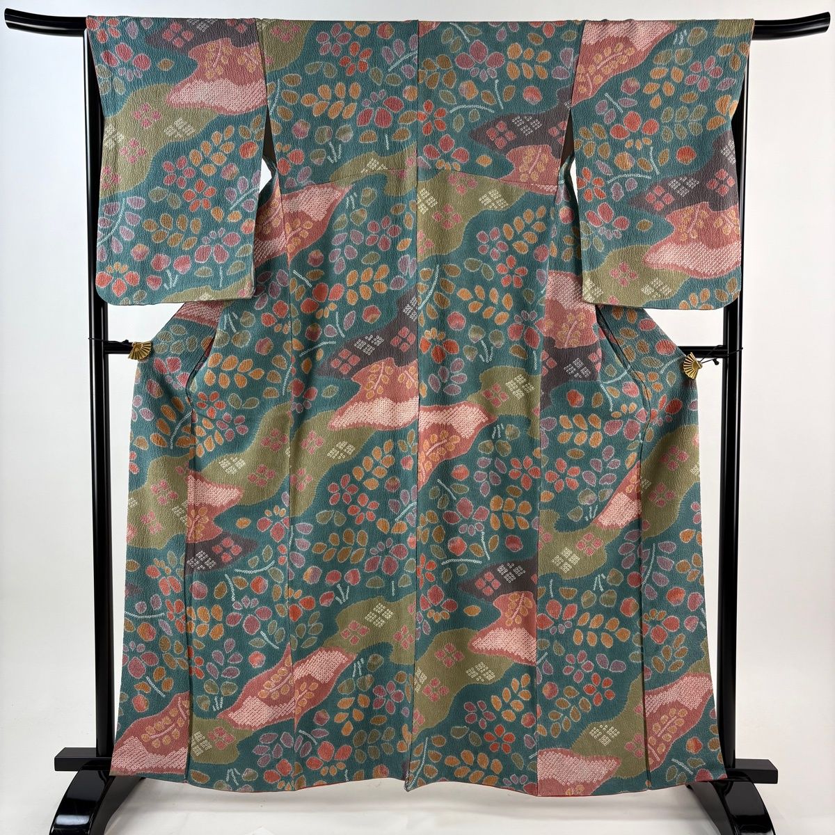 美品】 小紋 身丈162cm 裄丈66.5cm M 袷 草花 縮緬 絞り 青緑 正絹 秀