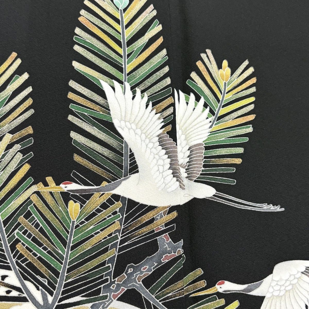  黒留袖 身丈150 cm 裄丈63.5 S 袷 十日町友禅 村松竜介 落款 若松 鶴 黒 正絹 秀品 黒留袖 着物