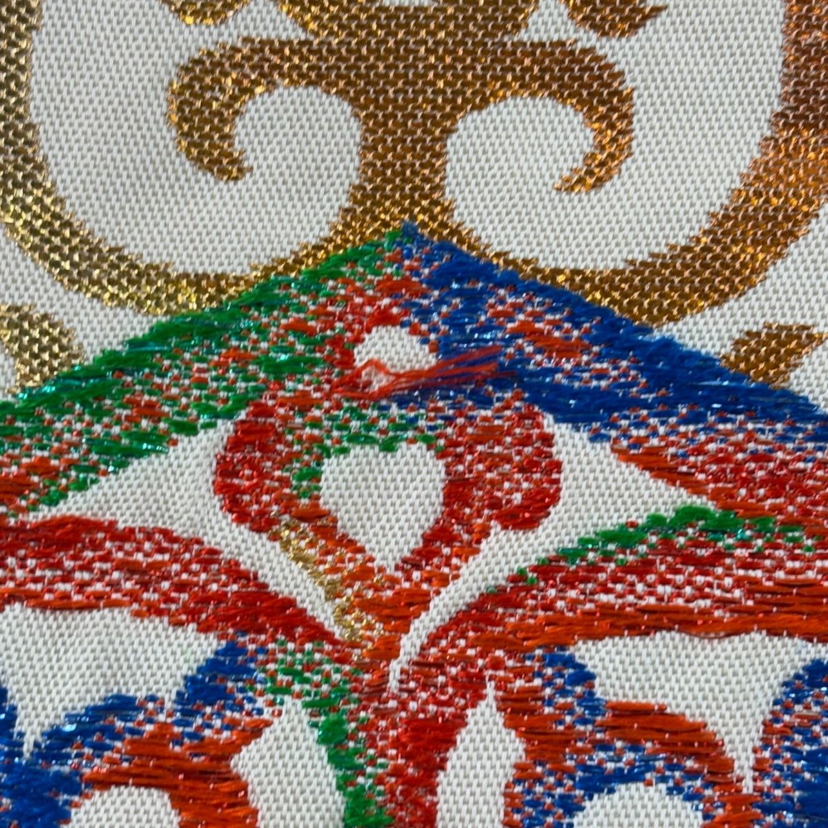 クラウン刺繍 正絹六通袋帯　キラキラ✳︎ゴージャス✳︎ 西陣織 袋帯 振袖用 キラキラ 薔薇 金糸 正絹 六通 SA096 - メルカリ