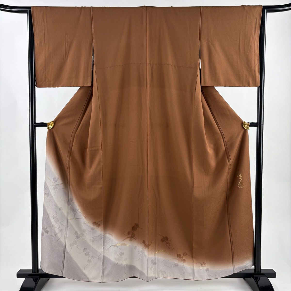 付下げ 身丈159.5 cm 裄丈64 M 袷 大久保玄才 落款 笛 松葉 金銀糸 ぼかし 茶色 正絹 名品