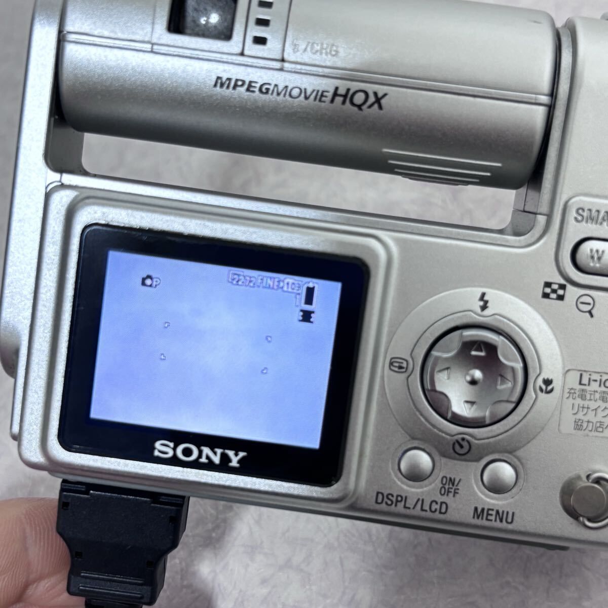 □ DSC-F77 デジタルカメラ Cyber-shot サイバーショット SONY ソニー