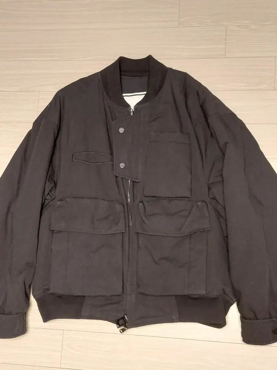 ウーヨンミ 21 FW マルチ ポケット アウター ダウン | 46