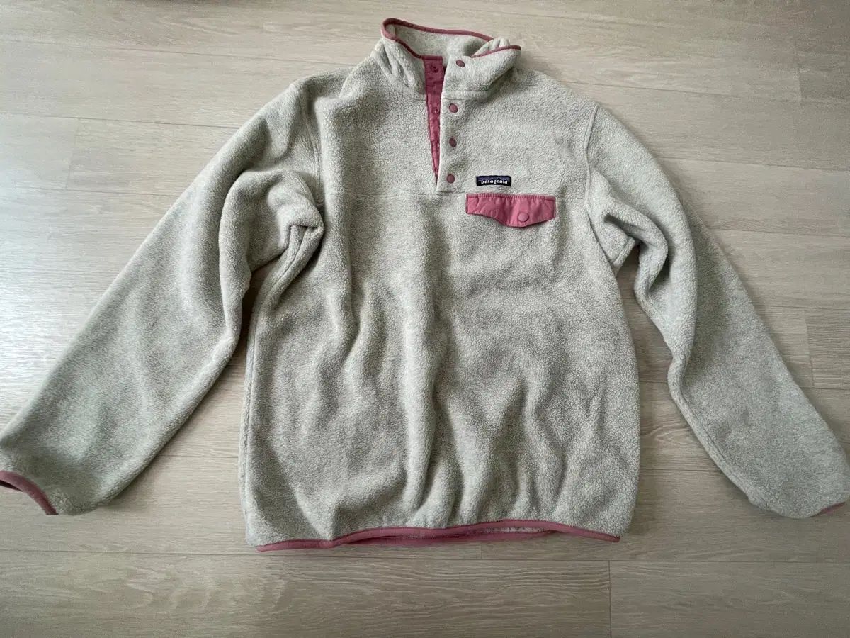 パタゴニア レディース シンチラ m アイボリー ピンク