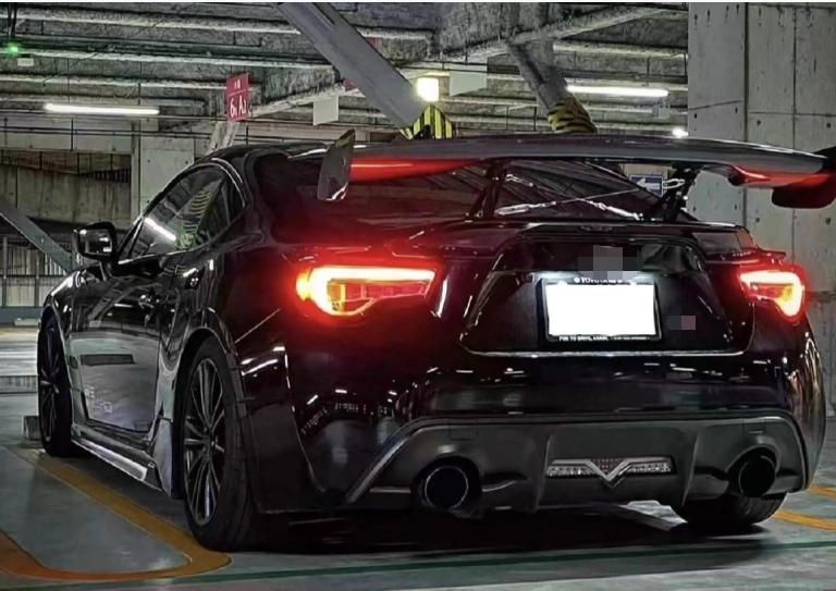 スバル BRZ トヨタ 86 ZC6 ZN6 リアスポイラー リアウイング GT